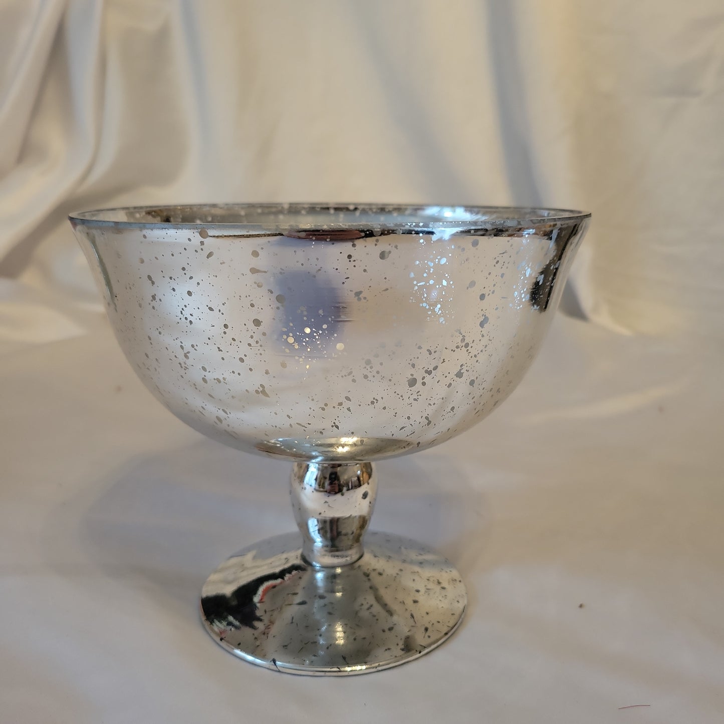 Silver compote mercury vase
